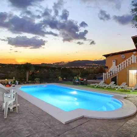 Private Heated Pool 아파트 *