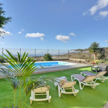 Private Heated Pool *