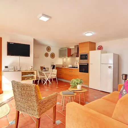 Private Heated Pool Apartment